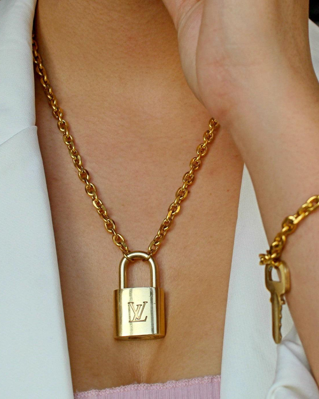 Louis Vuitton Set Lock Rolo chain Necklace with Key Bracelet - Boutique SecondLife