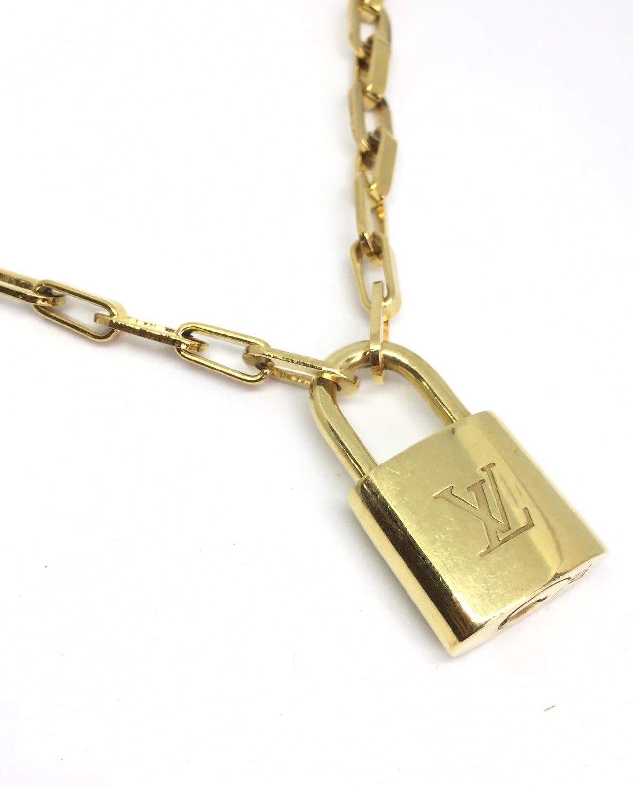 Louis Vuitton Padlock with Geometric Link Chain Necklace - Boutique SecondLife