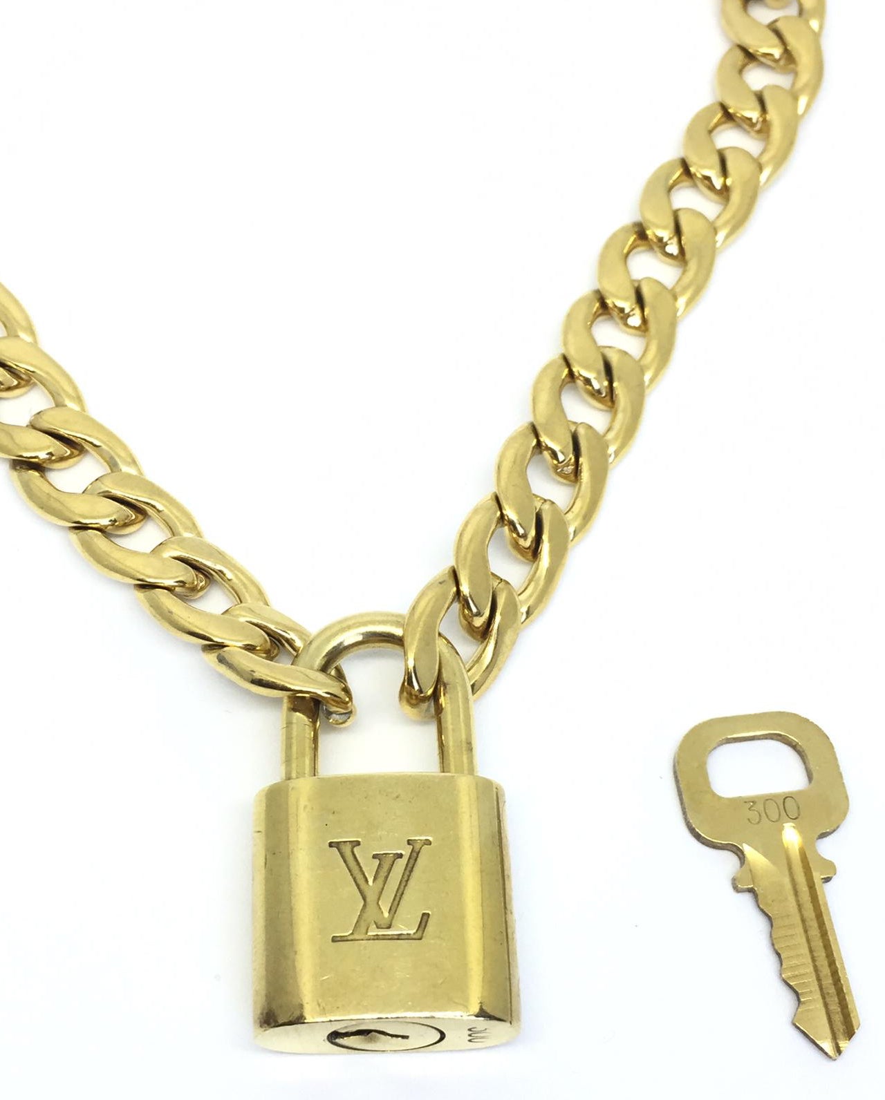 Louis Vuitton Padlock with Chunky Chain Necklace - Boutique SecondLife