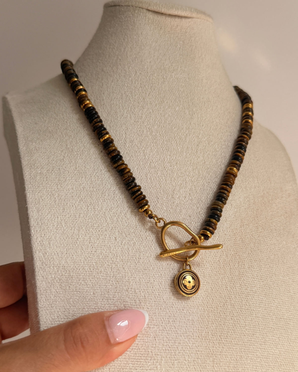 Authentic Louis Vuitton Nude Pastilles Pendant -Stone Necklace