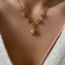Load image into Gallery viewer, Authentic Louis Vuitton Pastilles Nude Pendant Necklace