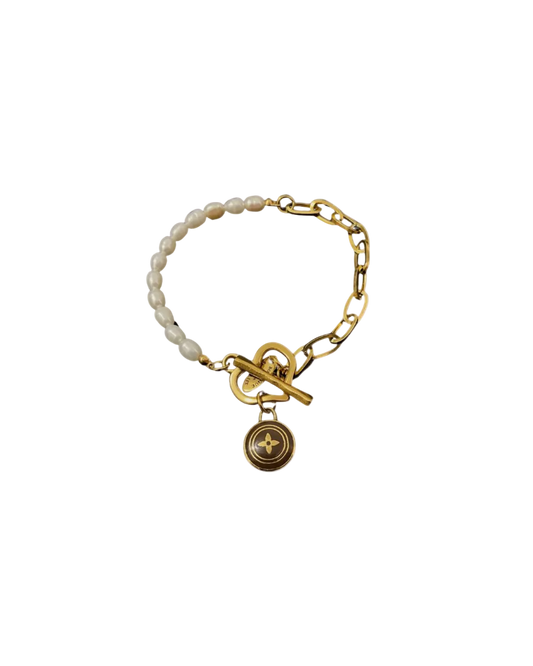 Authentic Louis Vuitton Pastilles Nude Pastel Pendant- Pearls Bracelet