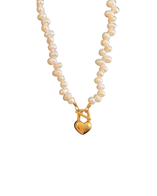 Authentic Louis Vuitton Minicharm Heart Reworked Pearls Necklace