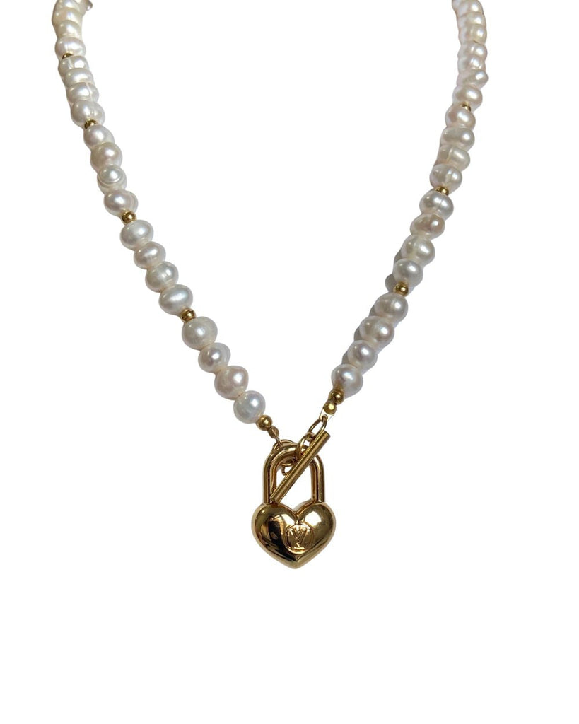 Authentic Louis Vuitton Minicharm Heart Reworked Pearls Necklace