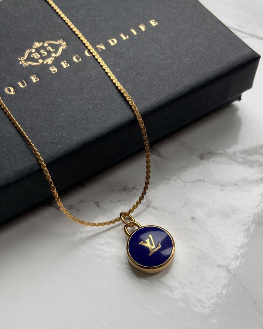 Authentic Louis Vuitton Pendant Logo Blue dark Pastilles