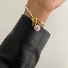 Load image into Gallery viewer, Authentic Louis Vuitton Pastilles Pink Pastel Pendant- Pearls Bracelet