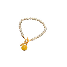 Load image into Gallery viewer, Authentic Louis Vuitton Pastilles Yellow Pendant- Pearls Bracelet