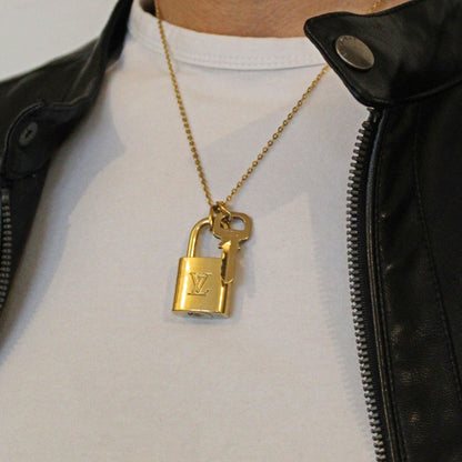 Padlock Necklace with single chain for Him - Boutique SecondLife