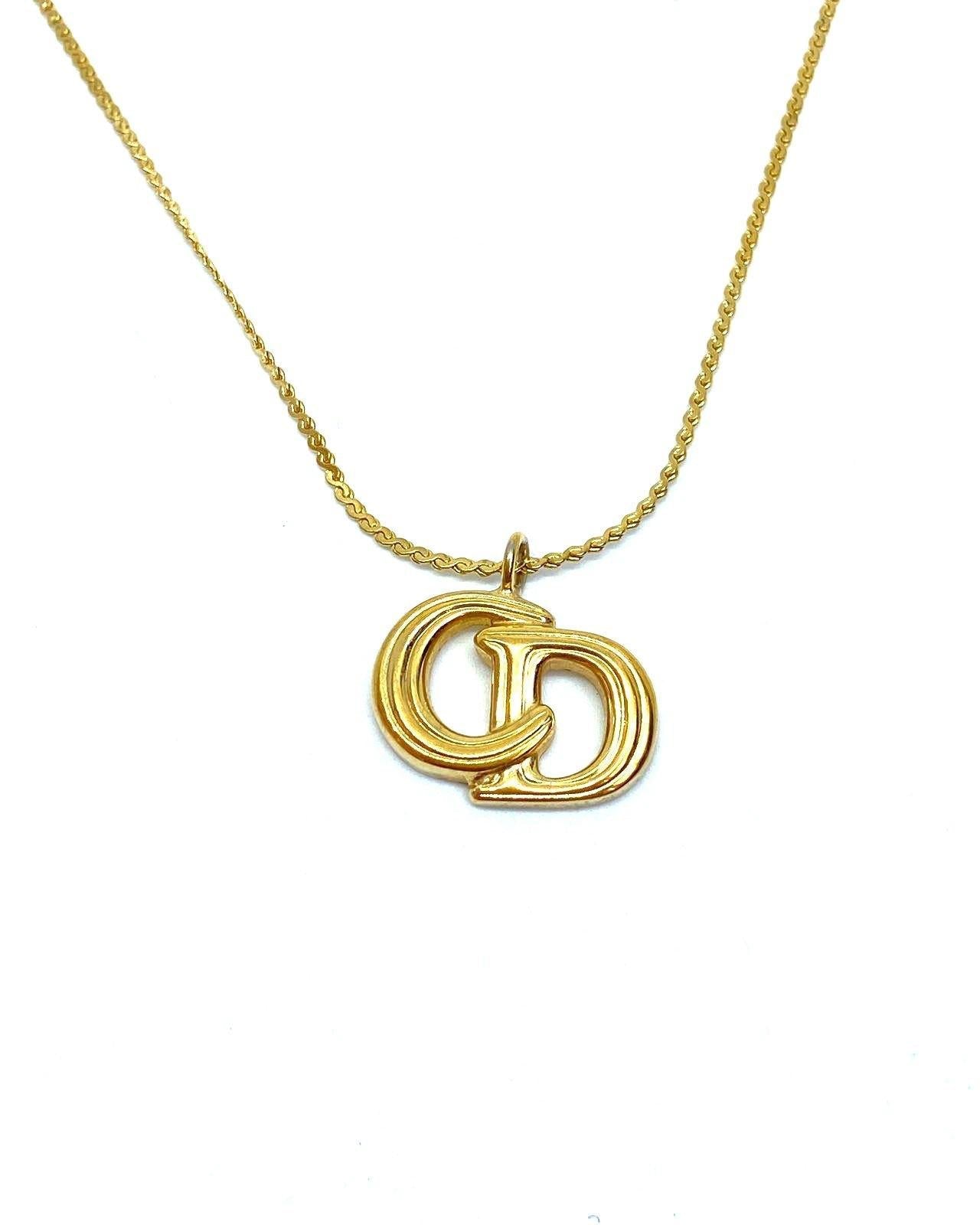Authentic Christian Dior Vintage Pendant- Necklace - Boutique SecondLife