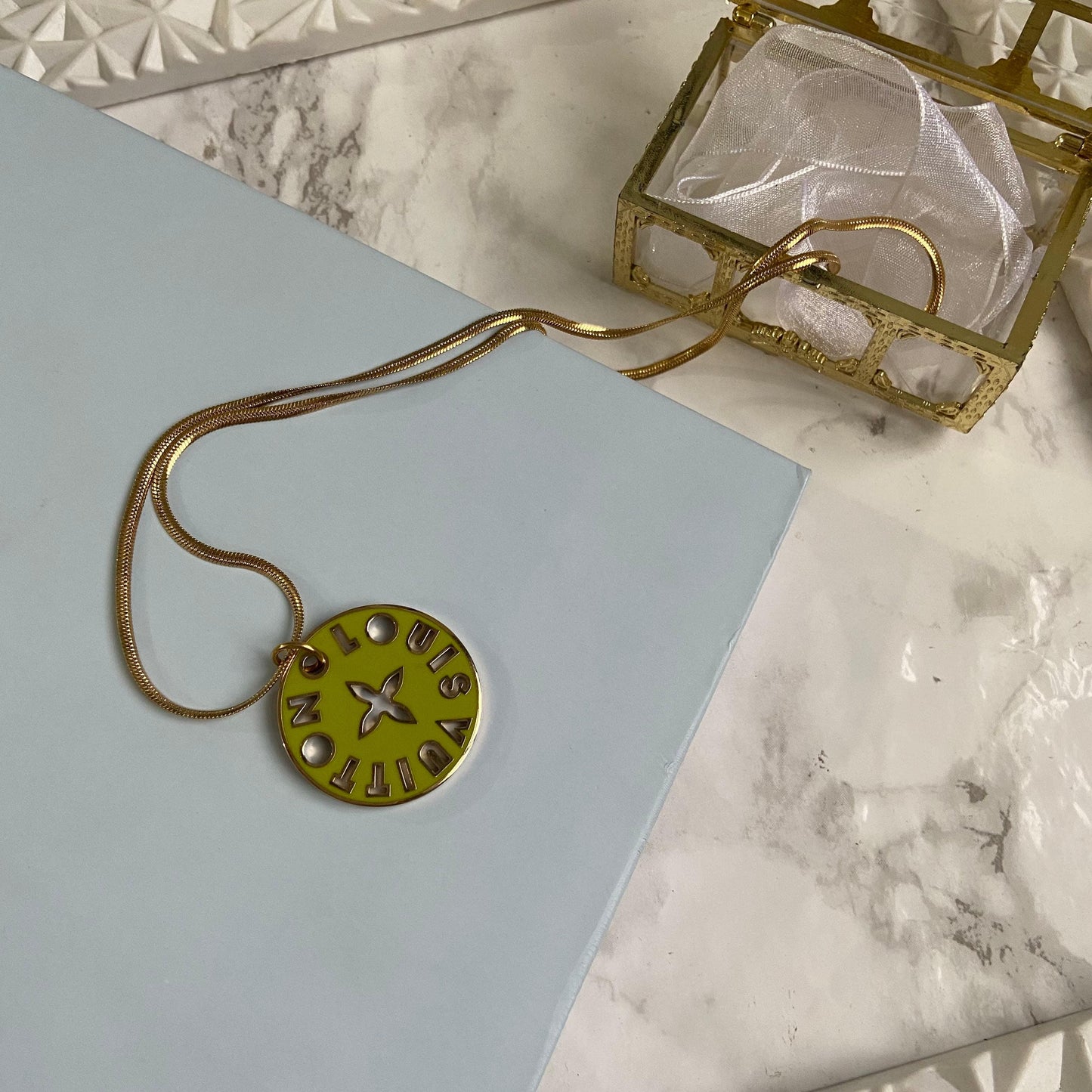 Authentic Looping Charm Green & Fuscia - Reworked Necklace - Boutique SecondLife