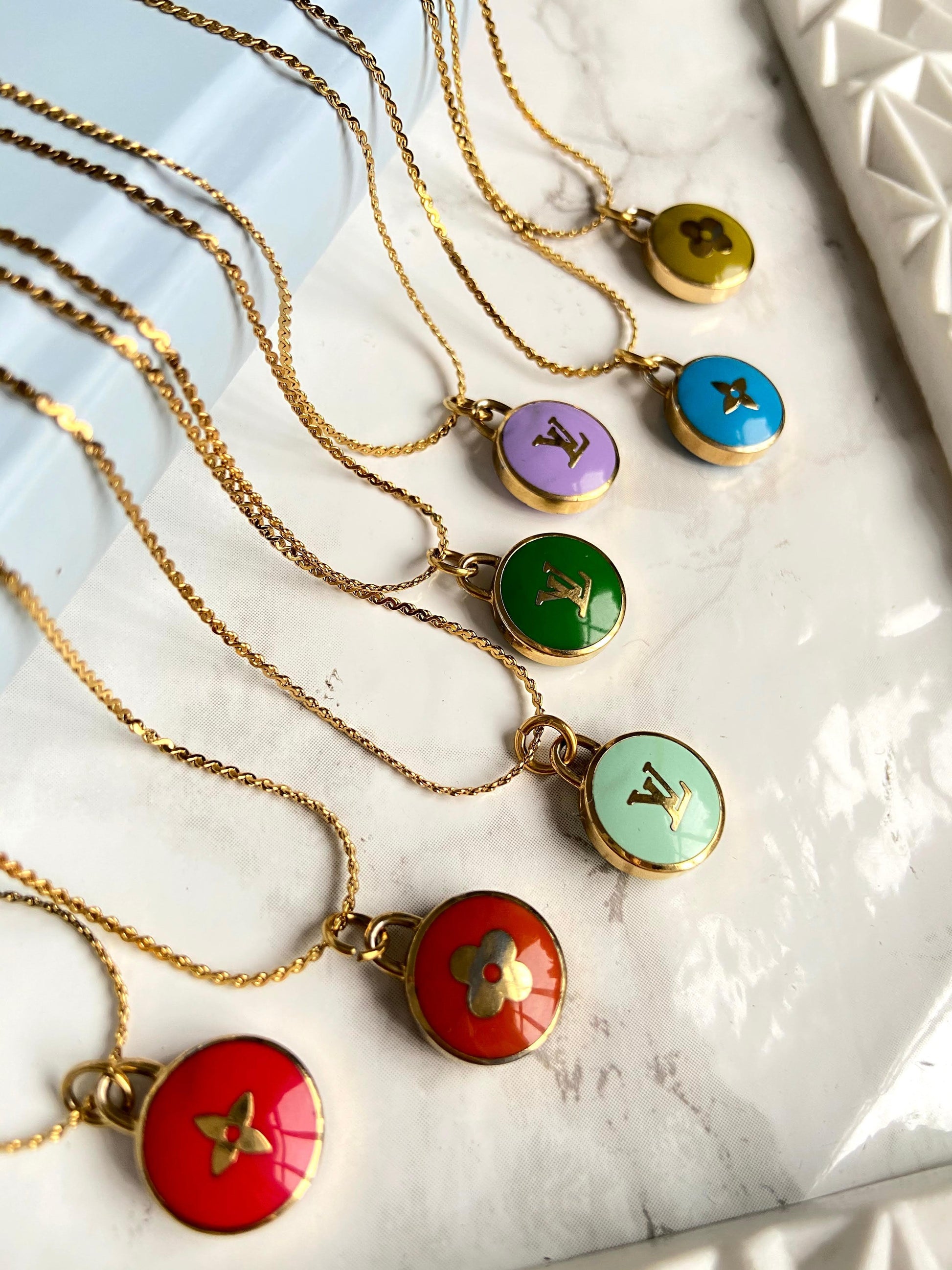 Authentic Louis Vuitton Logo Green Pendant- Necklace - Boutique SecondLife