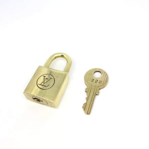 Authentic Louis Vuitton Padlock Set Key + Lock brass - Boutique SecondLife