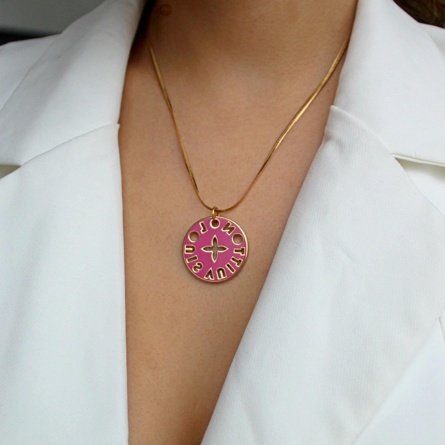 Authentic Looping Charm Green & Fuscia - Reworked Necklace - Boutique SecondLife