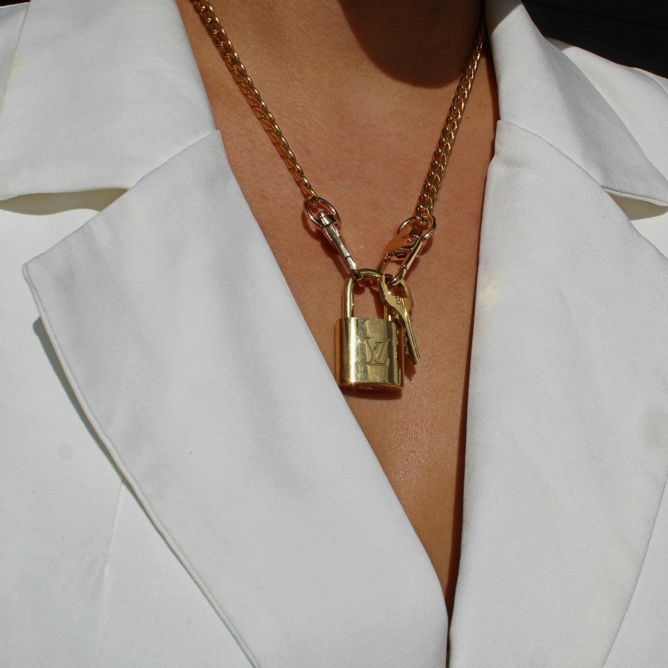 Padlock with Key Necklace with Cuban Chain - Boutique SecondLife
