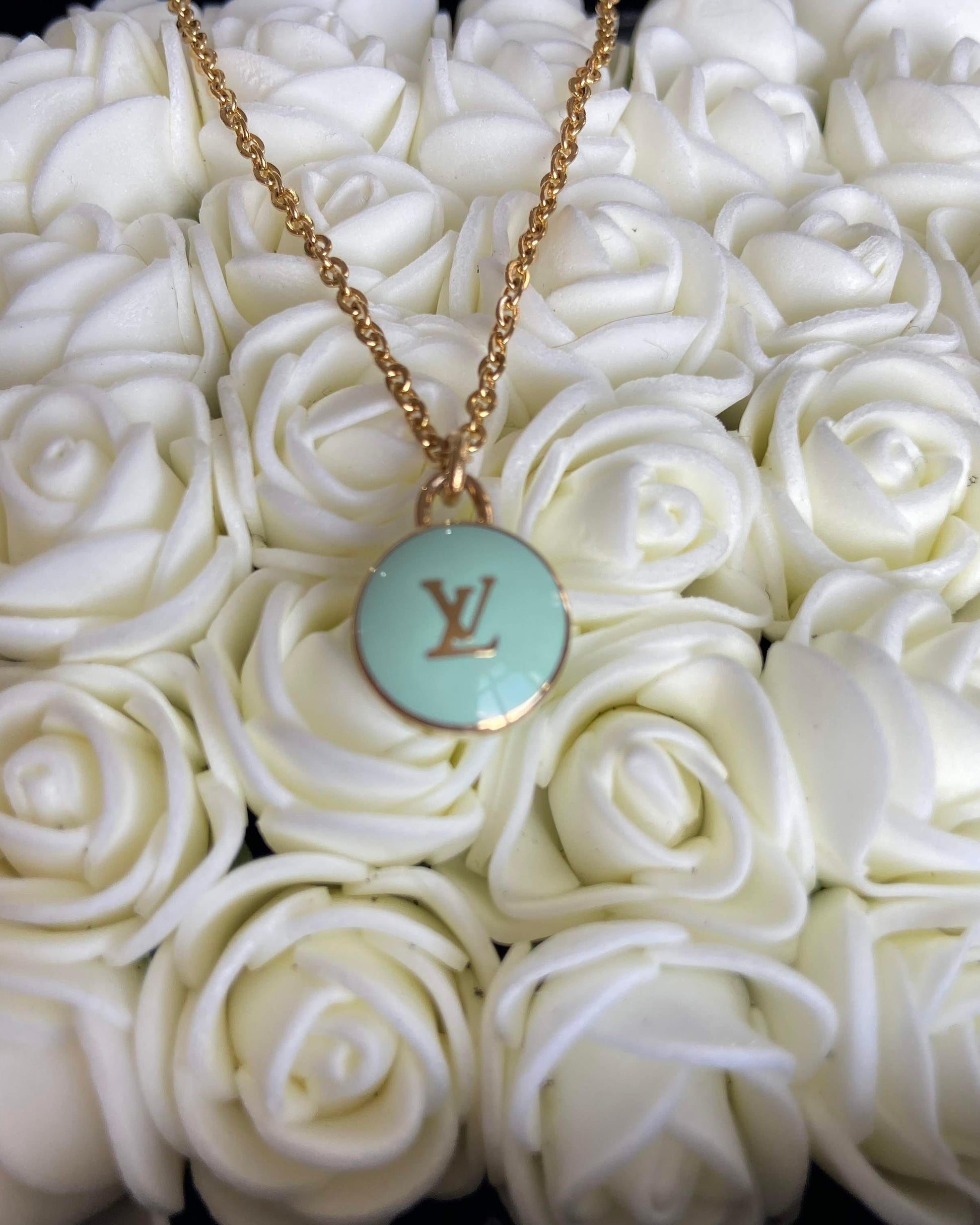 Reworked Mint Pastilles Pendant - Boutique SecondLife