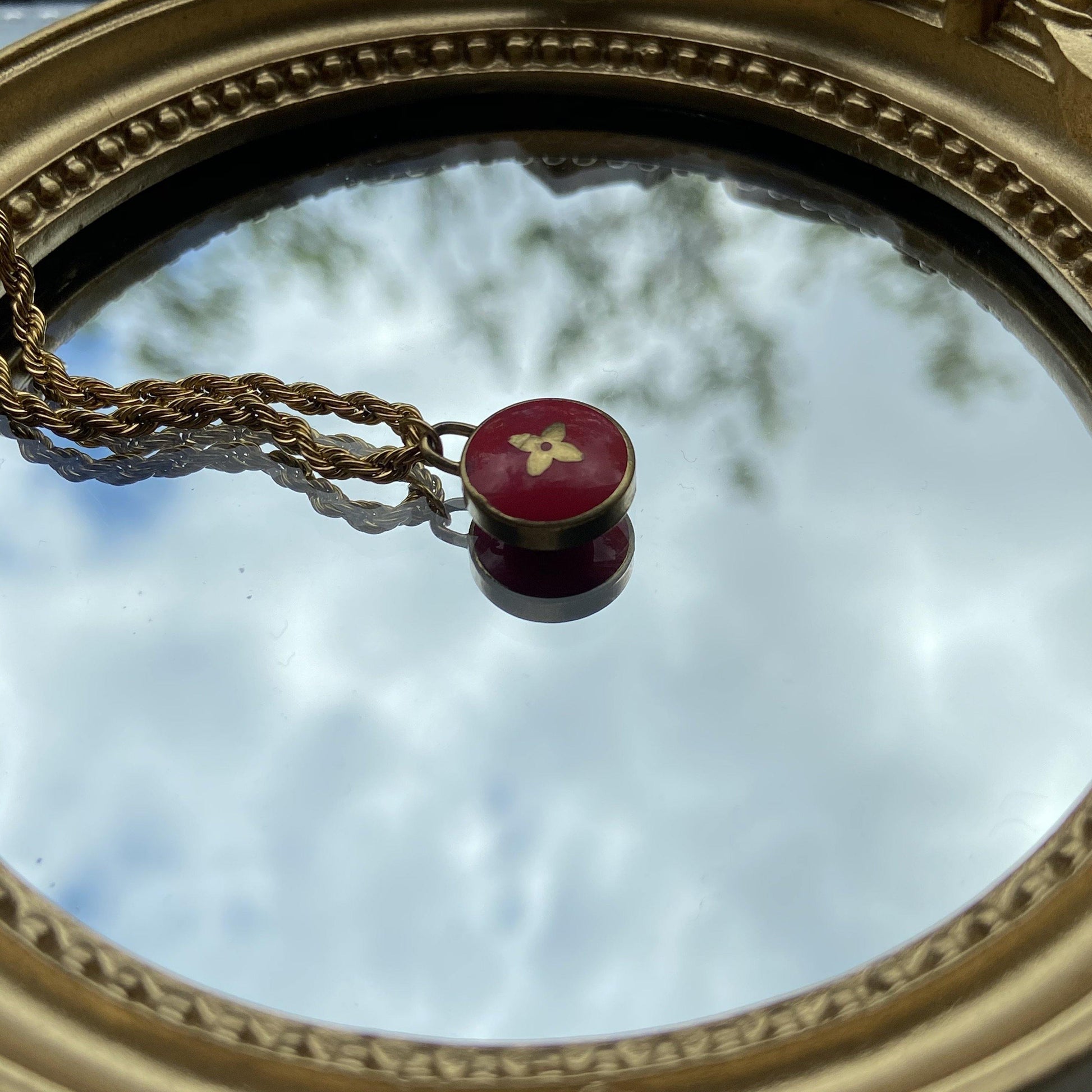 Authentic Louis Vuitton Red Pendant- Necklace - Boutique SecondLife
