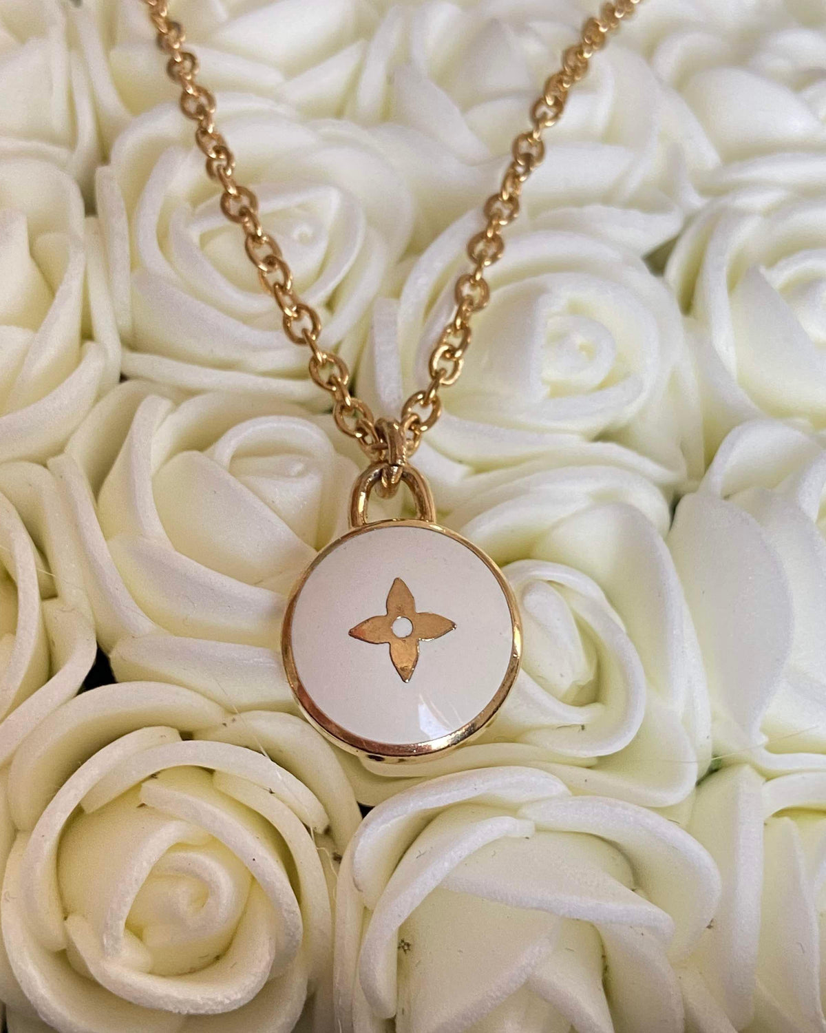 Authentic Louis Vuitton White Pendant- Necklace - Boutique SecondLife