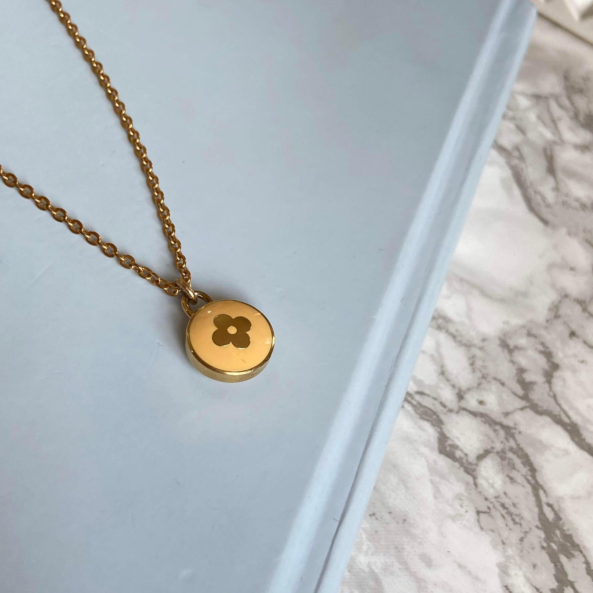 Authentic Louis Vuitton Goldenrod Pendant Pastilles - Boutique SecondLife