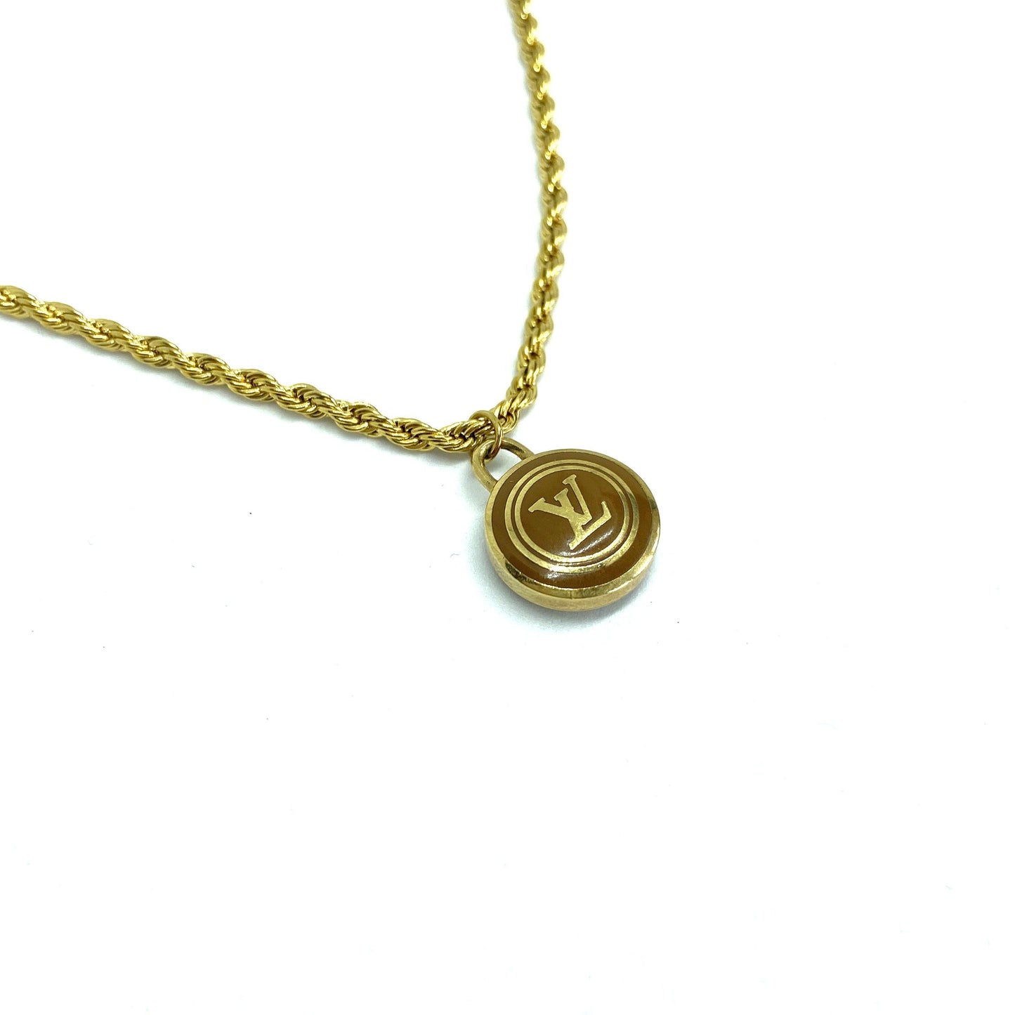 Nude collection: The Sienna Logo Pendant - Boutique SecondLife
