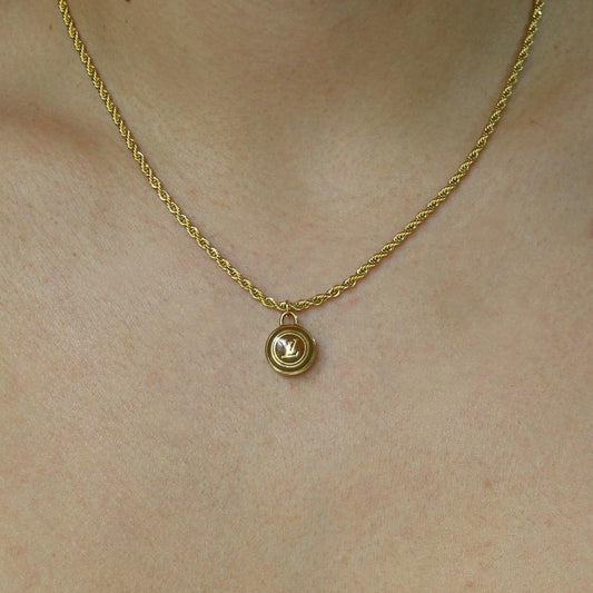 Nude collection: The Sienna Logo Pendant - Boutique SecondLife