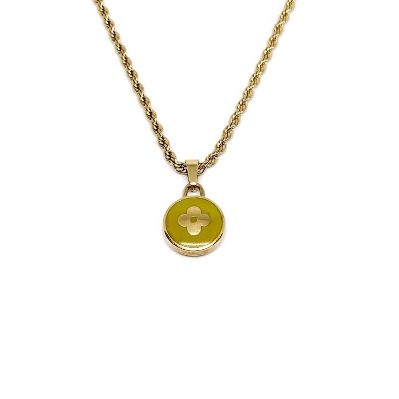 Authentic Louis Vuitton Green Pear Pendant Pastilles - Boutique SecondLife