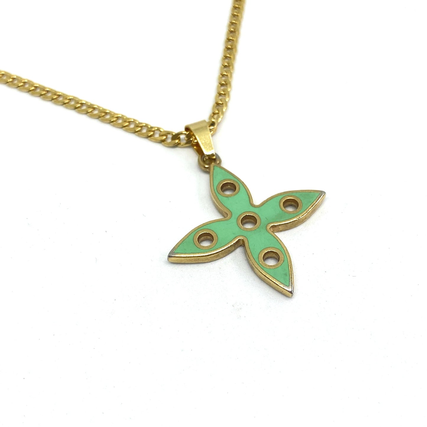 Authentic Louis Vuitton Looping  Charm - Necklace - Boutique SecondLife
