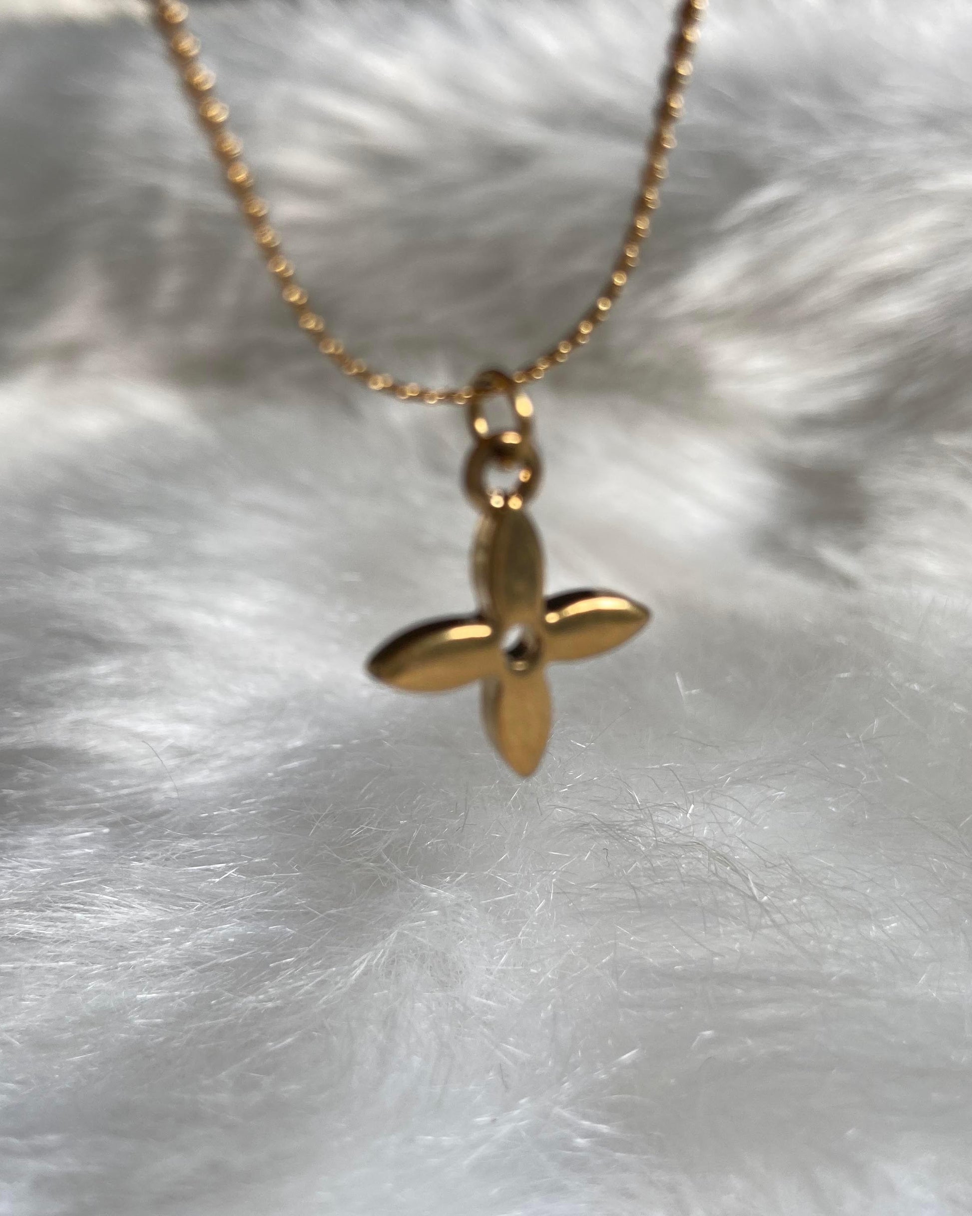 Authentic Louis Vuitton Flower Pendant- Necklace - Boutique SecondLife