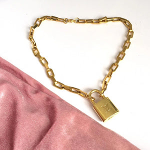 Louis Vuitton Padlock with Geometric Link Chain Necklace - Boutique SecondLife