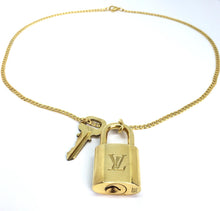 Load image into Gallery viewer, Louis Vuitton Necklace Padlock with single chain - Boutique SecondLife