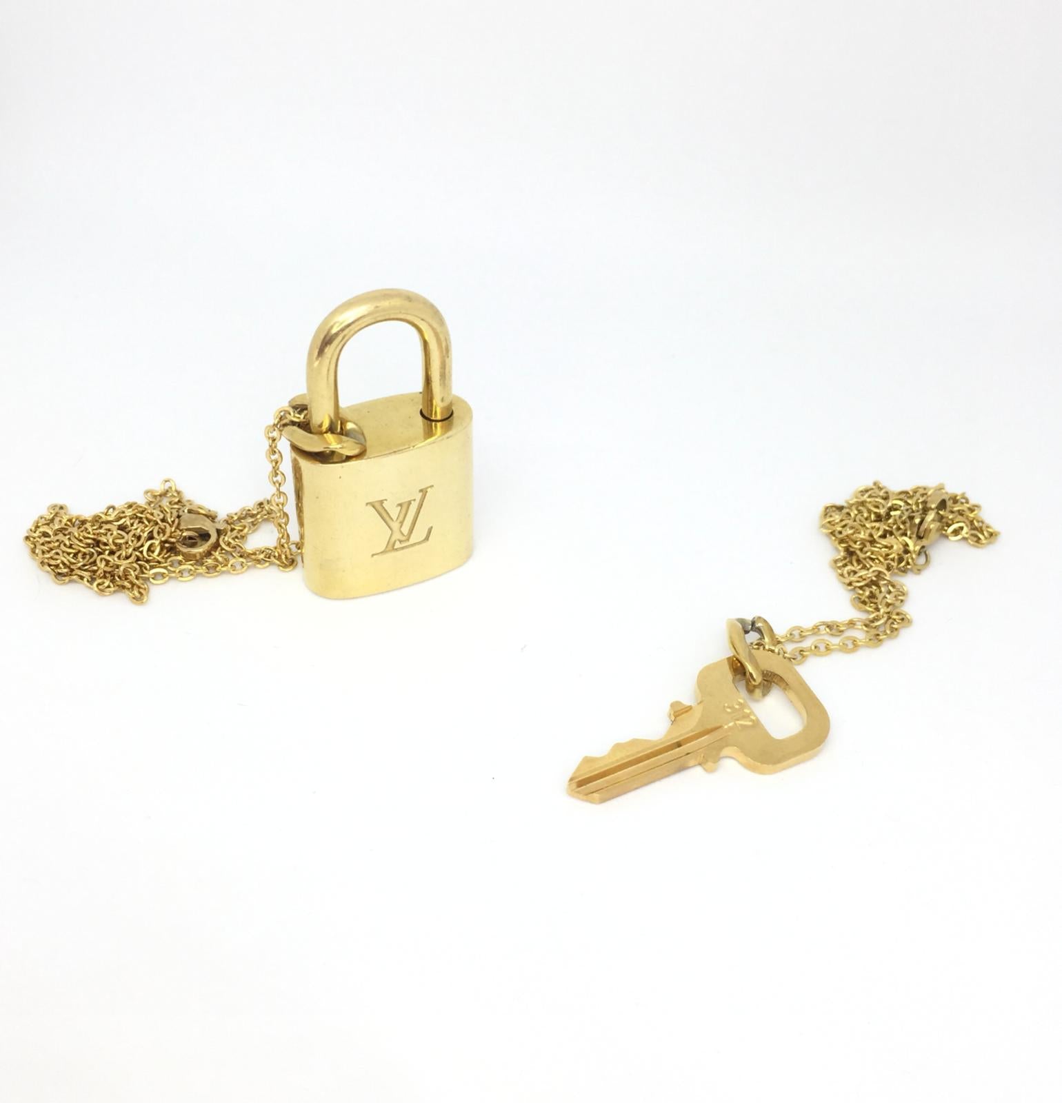 Louis Vuitton Padlock Necklace with Double Layer Chain - Boutique SecondLife