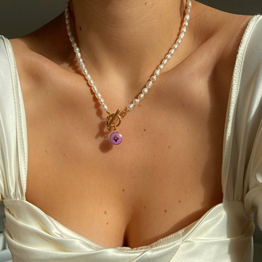 Authentic Louis Vuitton Purple Pendant Pastilles- Pearls Necklace