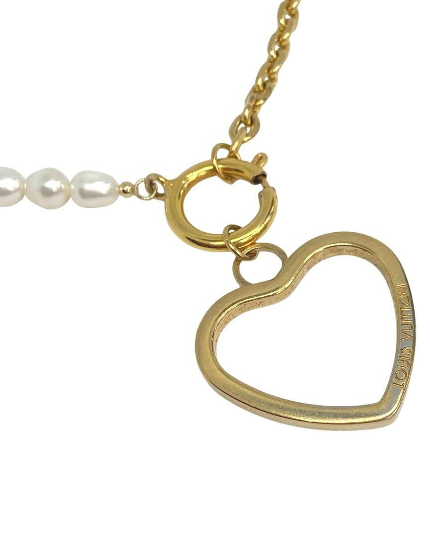 Authentic Louis Vuitton Pendant Gold Brass Coeur -Reworked Pearls Necklace - Boutique SecondLife