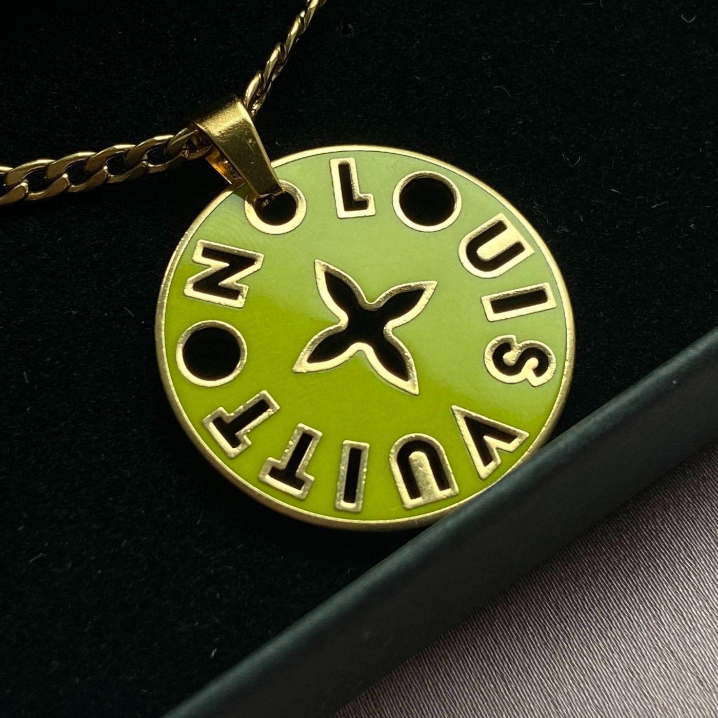 Authentic Looping Louis Vuitton Charm - Necklace - Boutique SecondLife