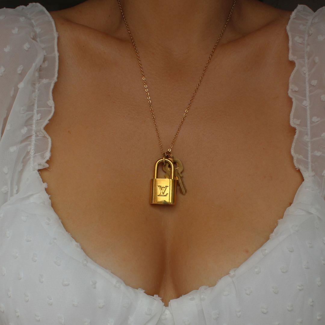 Louis Vuitton Padlock & 2 Keys -Necklace with Single Chain - Boutique SecondLife