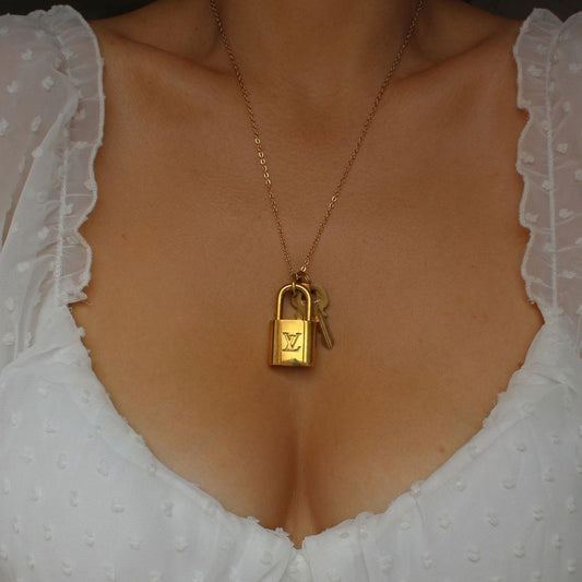 Louis Vuitton Padlock & 2 Keys -Necklace with Single Chain - Boutique SecondLife