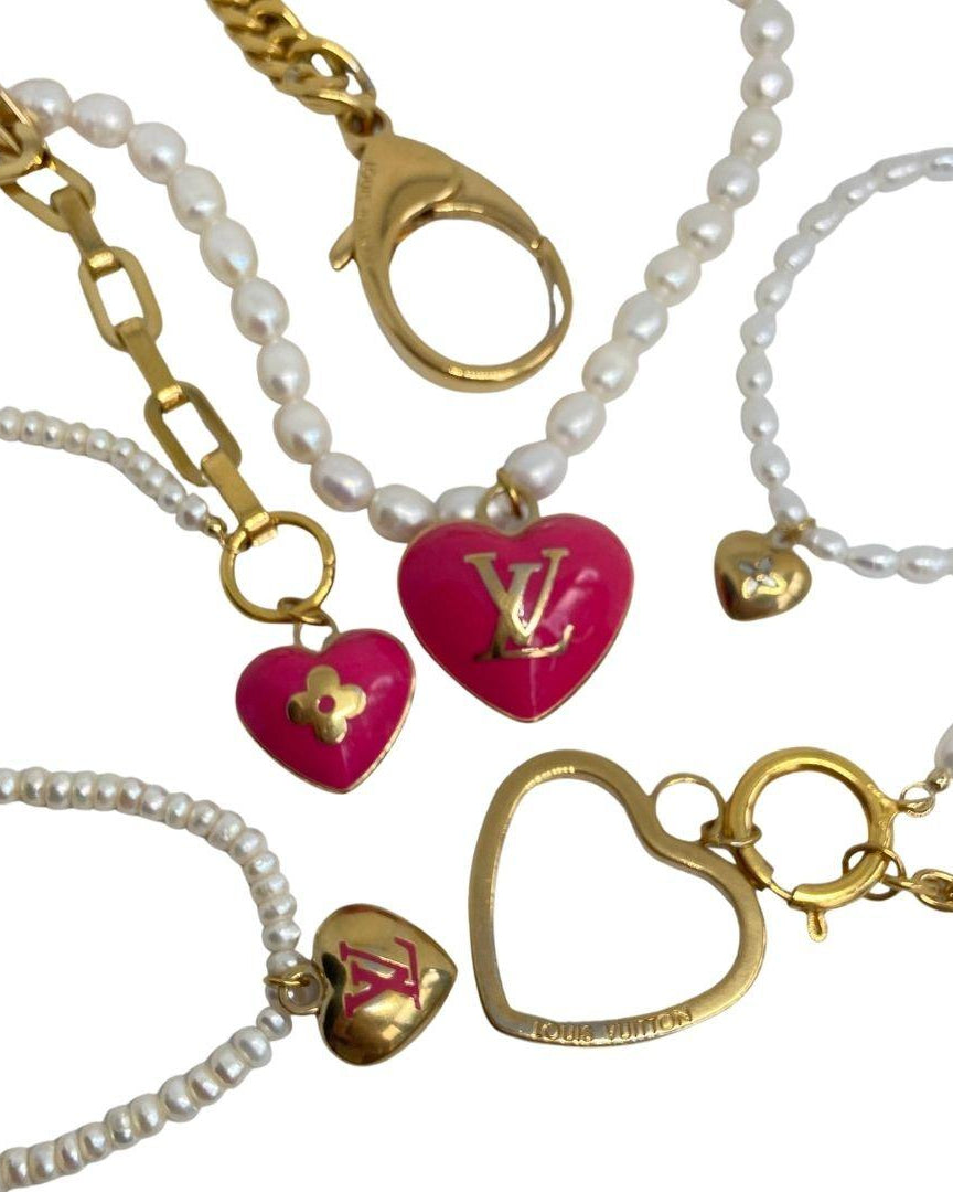 Authentic Louis Vuitton Pendant Gold Coeur -Reworked Pearls Necklace - Boutique SecondLife