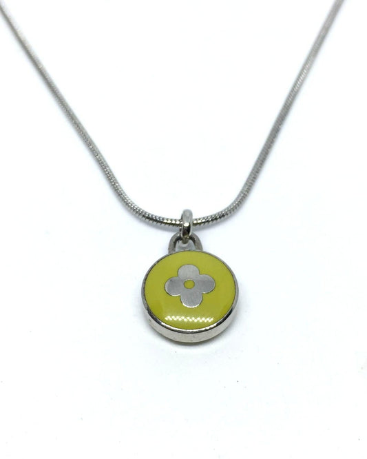 Reworked Clover Light Green Pendant - Boutique SecondLife