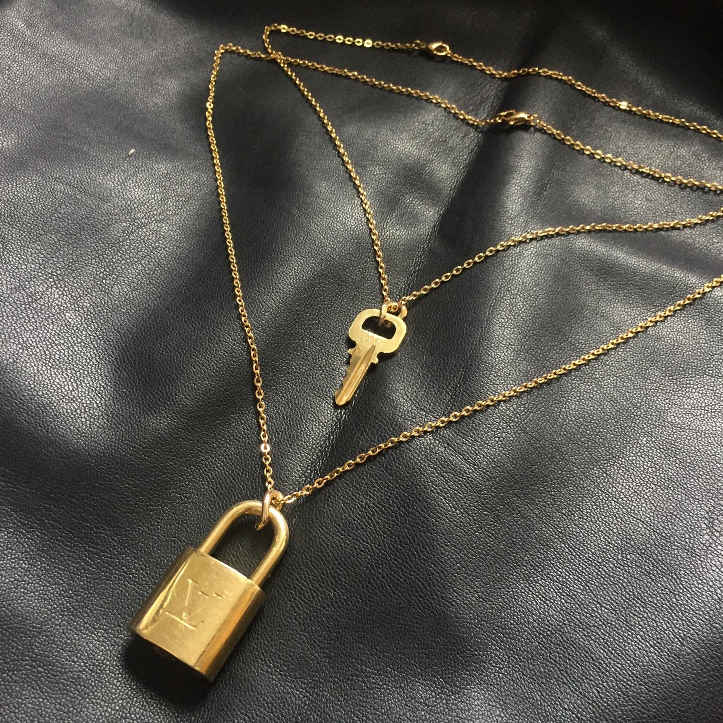Louis Vuitton Padlock Necklace with Double Layer Chain For Him - Boutique SecondLife