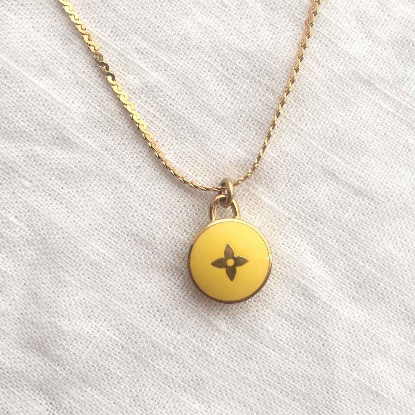 Authentic Louis Vuitton Yellow Pendant- Necklace - Boutique SecondLife