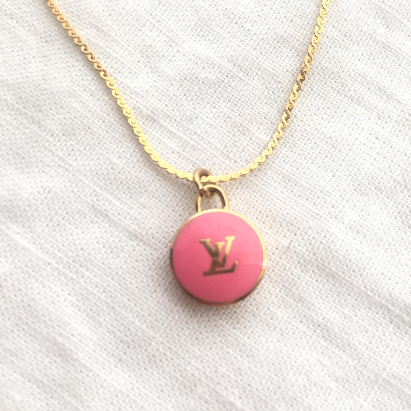 Authentic Louis Vuitton Rose Logo Pendant- Necklace - Boutique SecondLife
