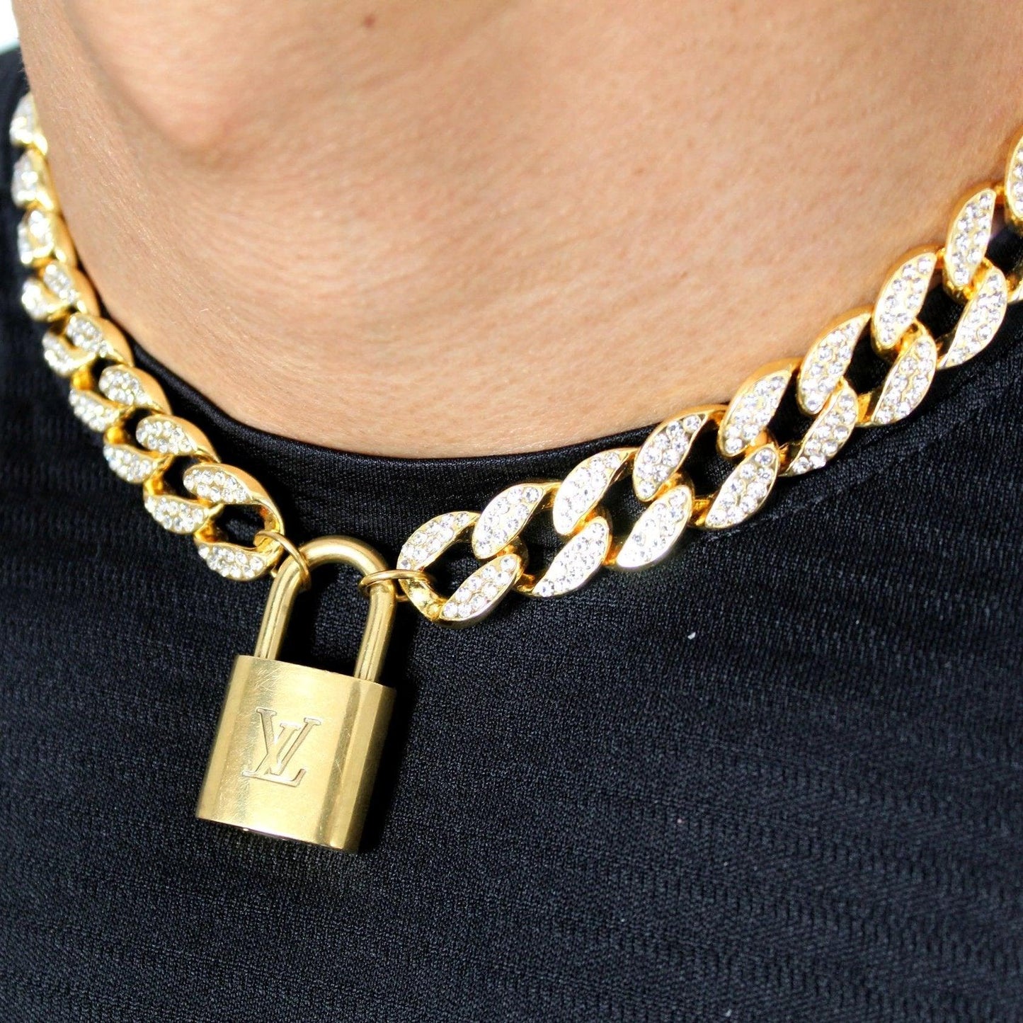 Louis Vuitton Padlock with Rhinestone Necklace For Him - Boutique SecondLife