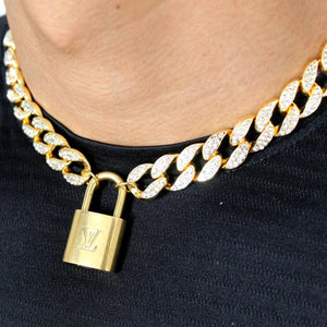 Louis Vuitton Chain Link Rhinestone Charm Choker Necklace in Box