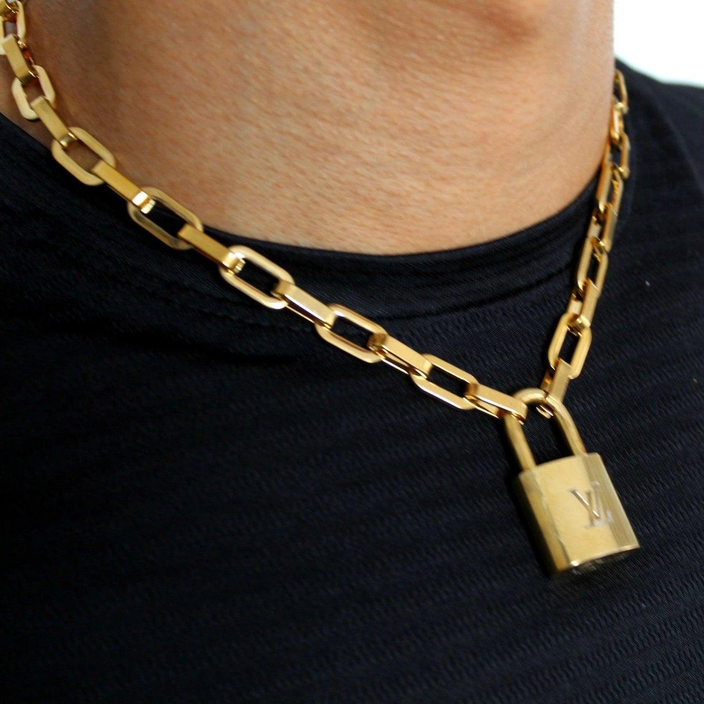 Louis Vuitton Padlock with Geometric Link Chain Necklace For Him - Boutique SecondLife