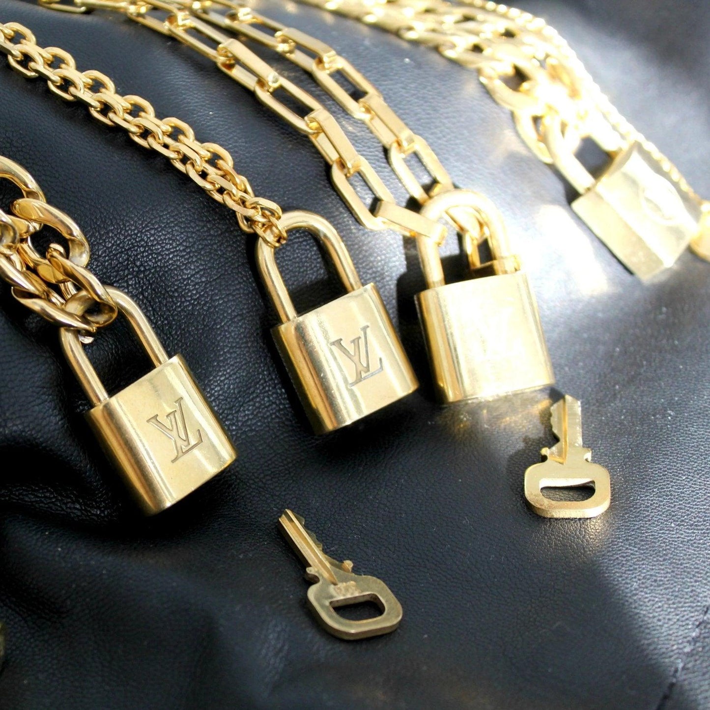 Limited Vintage Edition Padlock For Him - Boutique SecondLife